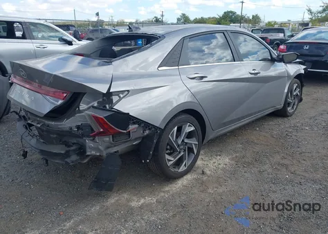 2024 Hyundai Elantra Sel z USA, uszkodzony, nr VIN KMHLS4DG7RU643596